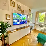 Luxurious Boho Style Apartm. *home Office* +desk