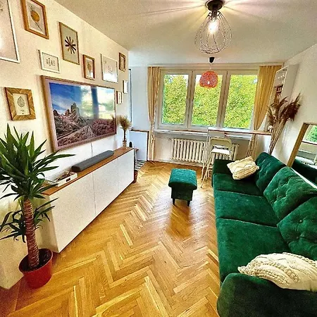 Luxurious Boho Style Apartm. *home Office* +desk *