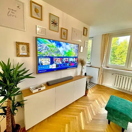 Luxurious Boho Style Apartm. *home Office* +desk