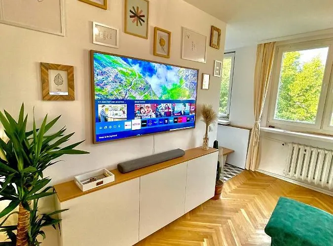 Luxurious Boho Style Apartm. *home Office* +desk